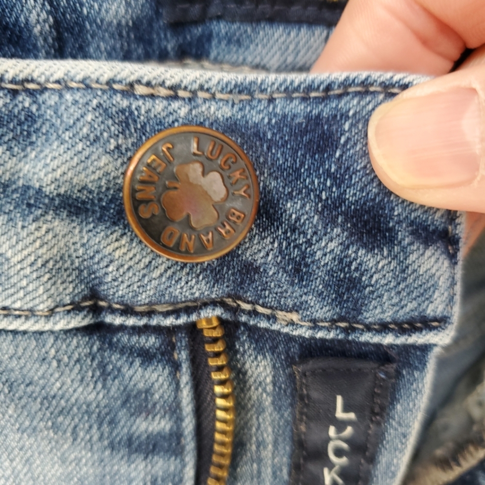 Lucky Brand Bella Skinny Highrise Jeans - Picture 6 of 12